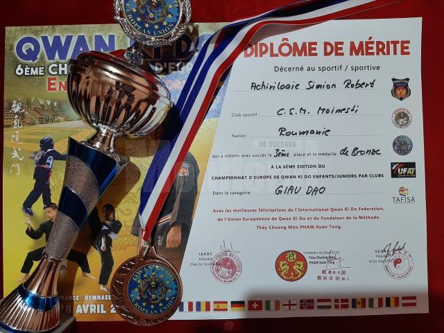 Medalie de bronz pentru un elev militar, la Campionatul European de Qwan Ki Do, în Franța