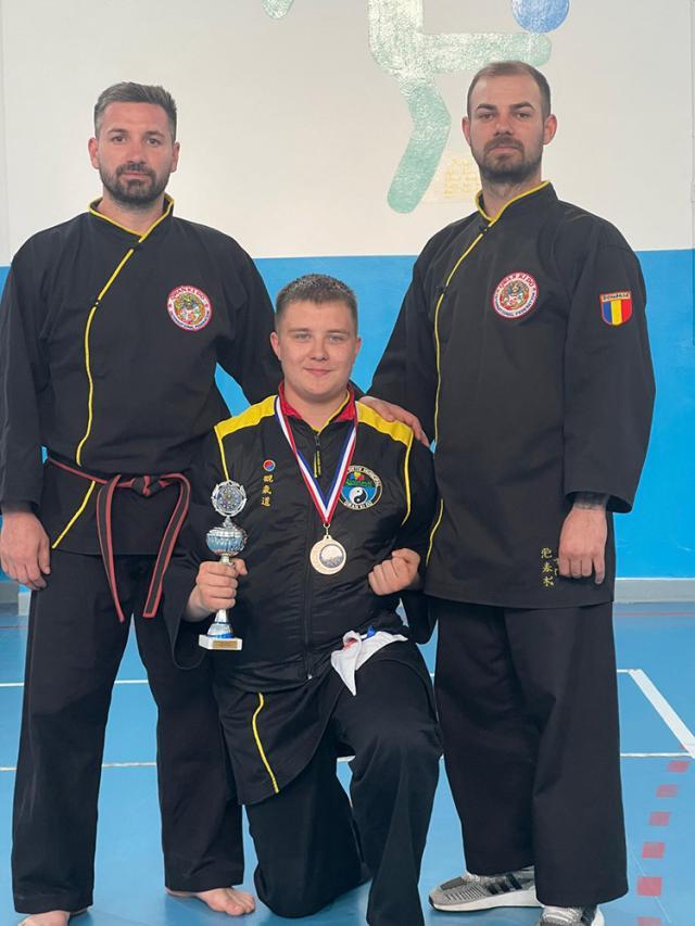 Medalie de bronz pentru un elev militar, la Campionatul European de Qwan Ki Do, în Franța