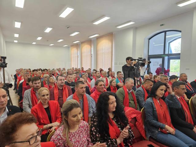 Prezență numeroasă la lansarea candidaturii lui Ion Vasiliu