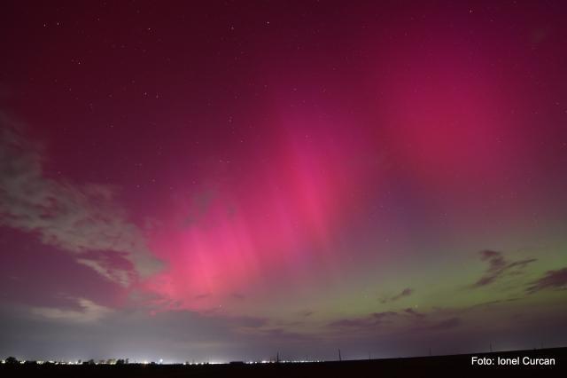 Furtuna solară de vineri seara.  FOTO Ionel Curcan