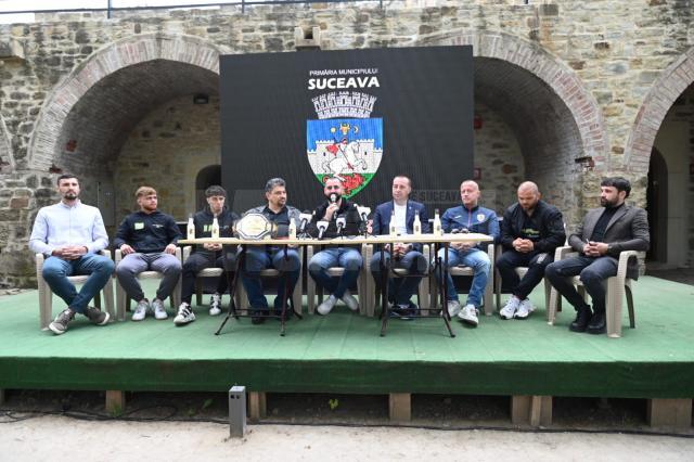 Conferința de presă premergătoare galei Colosseum Tournament s-a ținut la Cetatea de Scaun