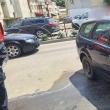 Autoturism cuprins de flăcări, la Fălticeni