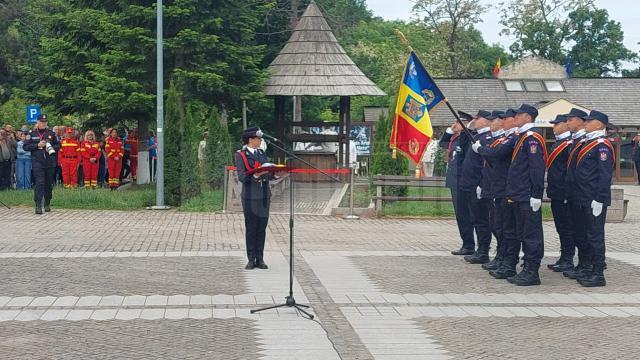 Drapelul de luptă al ISU Suceava a fost decorat cu Ordinul „Bărbăţie şi Credinţă” în grad de Cavaler, în cadrul unui ceremonial militar 2