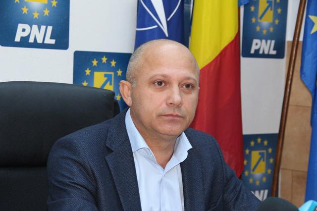 Senatorul PNL de Suceava Constantin Daniel Cadariu