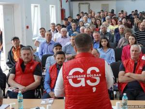 Deputatul Gheorghe Șoldan, care candidează din partea PSD pentru președinția Consiliului Județean Suceava, a participat la o întâlnire electorală la căminul cultural din Bălcăuți