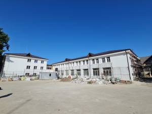 Lucrări de 17 milioane de lei în derulare la Colegiul Național „Petru Rareș”, cu fonduri atrase de Primăria Suceava prin proiecte