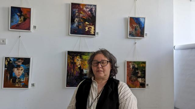 27 de tablouri realizate de artista Maria Antoniac, expuse la Galeria de Artă „Zamca”