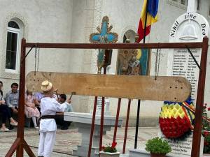 Festival-concurs de toacă „Răsună toaca-n cer”, în parohia Rotunda – Liteni