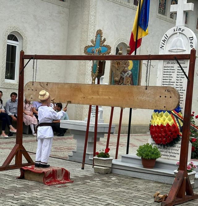 Festival-concurs de toacă „Răsună toaca-n cer”, în parohia Rotunda – Liteni