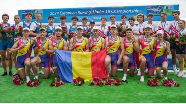 Stefanut Airinei alaturi de colegegii din barca de 8+1 campioana europeana