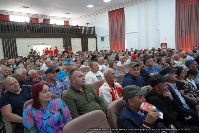 Locuitorii comunei Vicovu de Jos au venit în număr mare la întâlnirea cu Gheorghe Șoldan