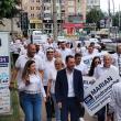 Membrii și susținătorii partidelor din Alianța Dreapta Unită au participat la un marș de susținere a candidaturii lui Marian Andronache pentru Primăria Suceava