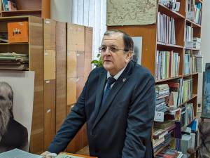 Președintele CJ Suceava a semnat contractul de 2.9 milioane de euro pentru digitalizarea Bibliotecii Județene și a încă 29 de biblioteci din județ