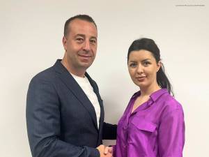 Raluca Giosan, candidat la Consiliul Local Suceava în echipa lui Lucian Harşovschi