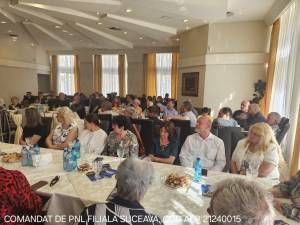 Președintele PNL Suceava, Gheorghe Flutur, a încheiat seria întâlnirilor electorale într-o atmosferă incendiară în capitala liberalismului din județ, Câmpulung Moldovenesc