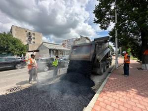 Amenajarea a două noi alveole în zona Gării Burdujeni, pe strada Nicolae Iorga, în dreptul intersecției cu strada Jean Bart