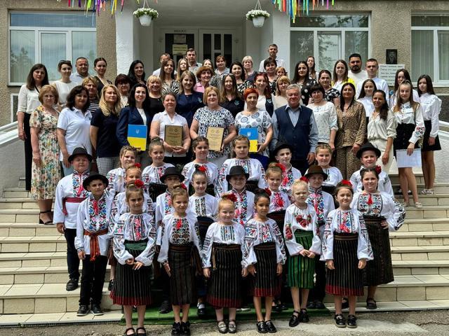 Cadre didactice de la Colegiul „Mihai Eminescu” Suceava, în schimb de experiență la Liceul „Liderul” din Boian