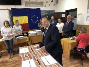 LIderul PNL SUceava, Gheorghe Flutur, a votat pentru continuarea dezvoltării județului