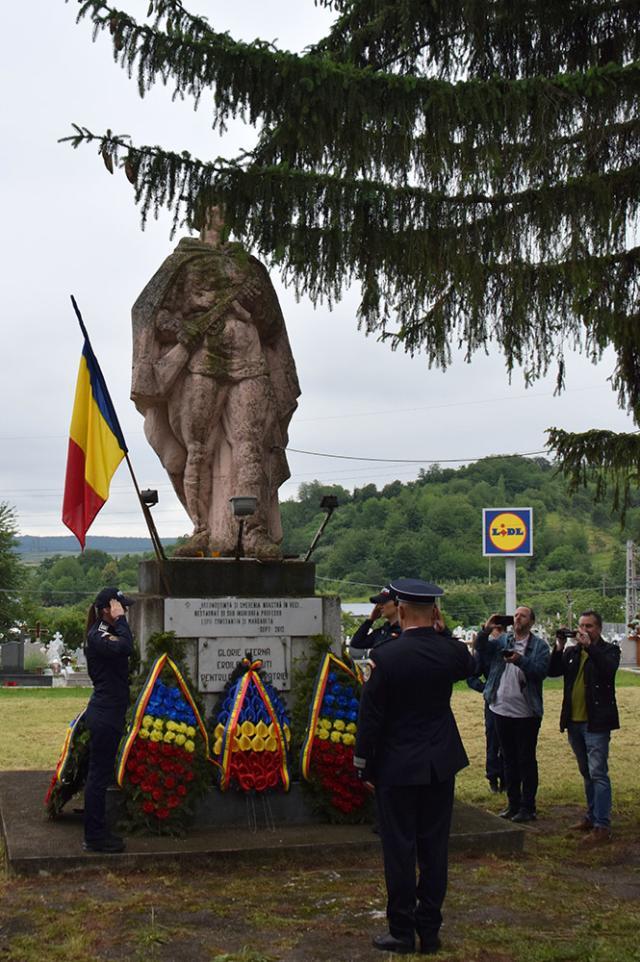 Ziua Eroilor a fost marcată şi la Fălticeni