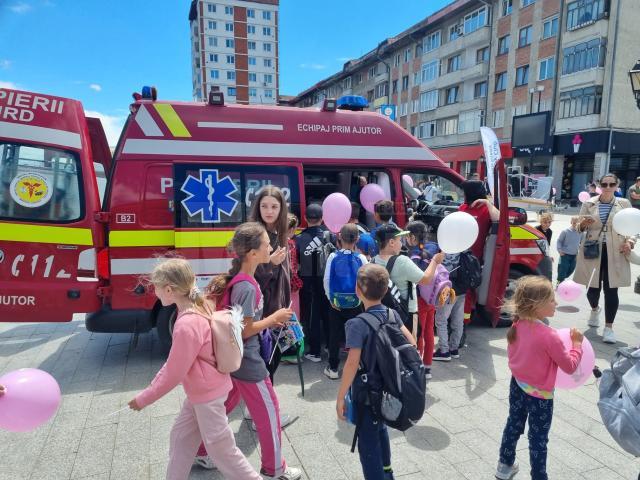 Caravana „Siguranța auto copii”