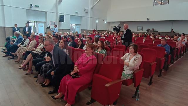 Participanți la evenimentul de la Dumbrăveni