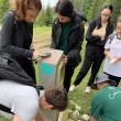 Tinerii voluntari ATOS au igienizat Via Transilvanica, de la Mănăstirea Putna la Mănăstirea Sucevița