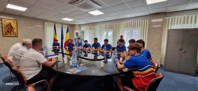 Vicecampioni naționali la handbal masculin, juniorii CSU au fost premiați de municipalitatea suceveană