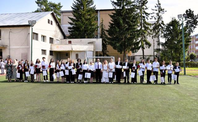 Festivitatea de încheiere a anului școlar la Colegiul Național „Eudoxiu Hurmuzachi” din Rădăuți