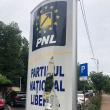 Totemul din fața sediului PNL Suceava, vandalizat în miez de noapte