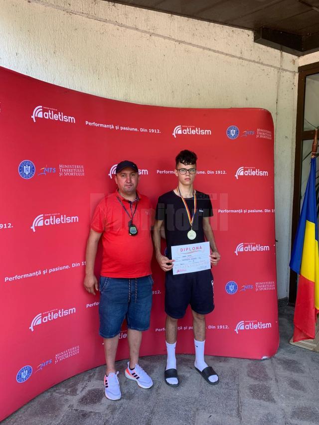 Două medalii cucerite de un sportiv dornean, la Campionatul Național de Atletism U18