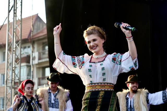 Distracție în centrul Sucevei, în a doua zi de evenimente organizate de primărie pentru a marca Zilele Orașului