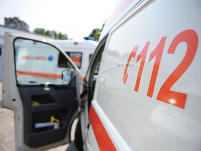 Un bărbat și o femeie au ajuns marți seară la Spitalul Municipal Fălticeni după un accident rutier