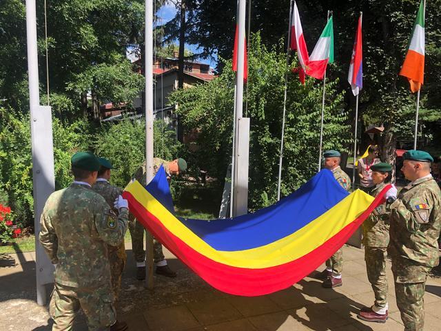 Ziua Drapelului a fost sărbătorită la Suceava printr-un ceremonial militar și religios