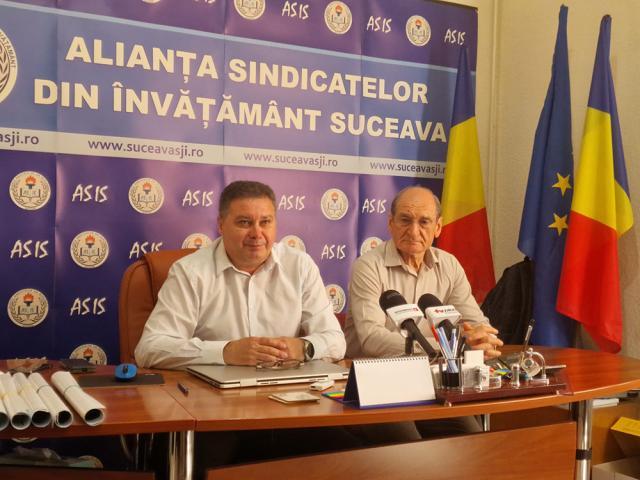 Prof. Giani Leonte și prof. Dumitru Irimia, președintele și vicepreședintele Alianţei Sindicatelor din Învăţământ Suceava