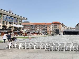 Ecran gigant și 1000 de scaune, în centrul Sucevei, pentru meciul România - Olanda