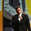 George Simion afirmă că președintele țării și guvernul pot forța băncile și firmele de ...