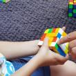 Clubul Rubik – o aventură colorată, utilă copiilor dar și adulților