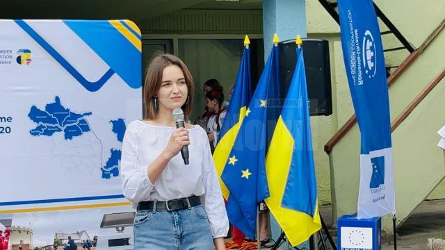 Autoarea lucrării Păsările victoriei și ale libertății - Tetyana Lebedenko, o tânără talentată în vârstă de 17 ani din regiunea Odessa