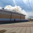 Incendiu puternic la școala din satul Herla, comuna Slatina