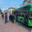 Un copil de numai 4 ani care plecase la plimbare cu autobuzul, recuperat cu ajutorul șoferului