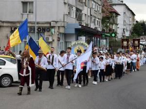 Procesiunea „Calea Sfinților” de sărbătoarea Sfântului Proroc Ilie, la Fălticeni