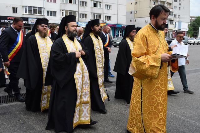 Procesiunea „Calea Sfinților” de sărbătoarea Sfântului Proroc Ilie, la Fălticeni