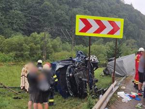 Planul Roșu de Intervenție, după un accident în care au fost implicate un microbuz și un autotren