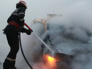 Stingere incendiu (fotografie generică)