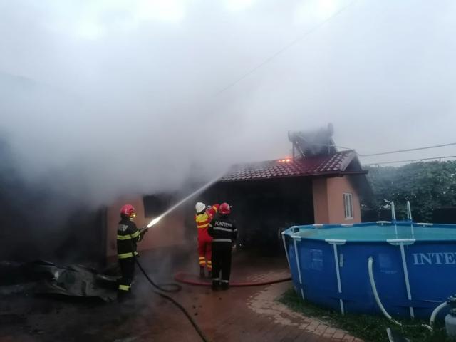 Incendiu la Bogdăneşti