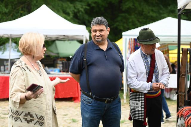 Festivalul „Lume, lume... hai la târg!” din Muzeul Satului Bucovinean din Suceava