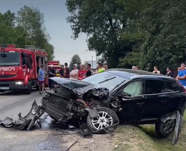 Accidentul care a dus la arestarea vicoveanului băut şi fără permis