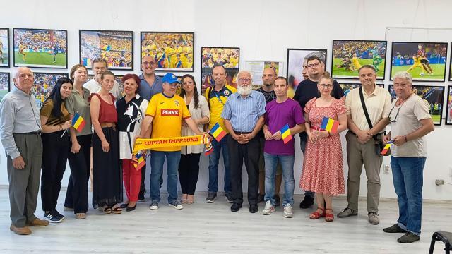 Expoziția „EURO 2024 – De la firul ierbii”, realizată de cunoscutul fotograf fălticenean Codrin Anton