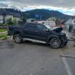 A intrat în autocarul de pe contrasens, în care erau copii și adulți