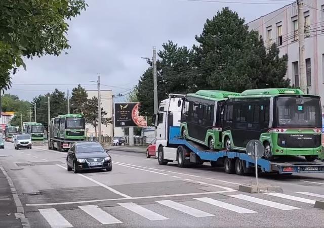 Toate cele 50 autobuze electrice pentru Zona Metropolitană au ajuns la Suceava